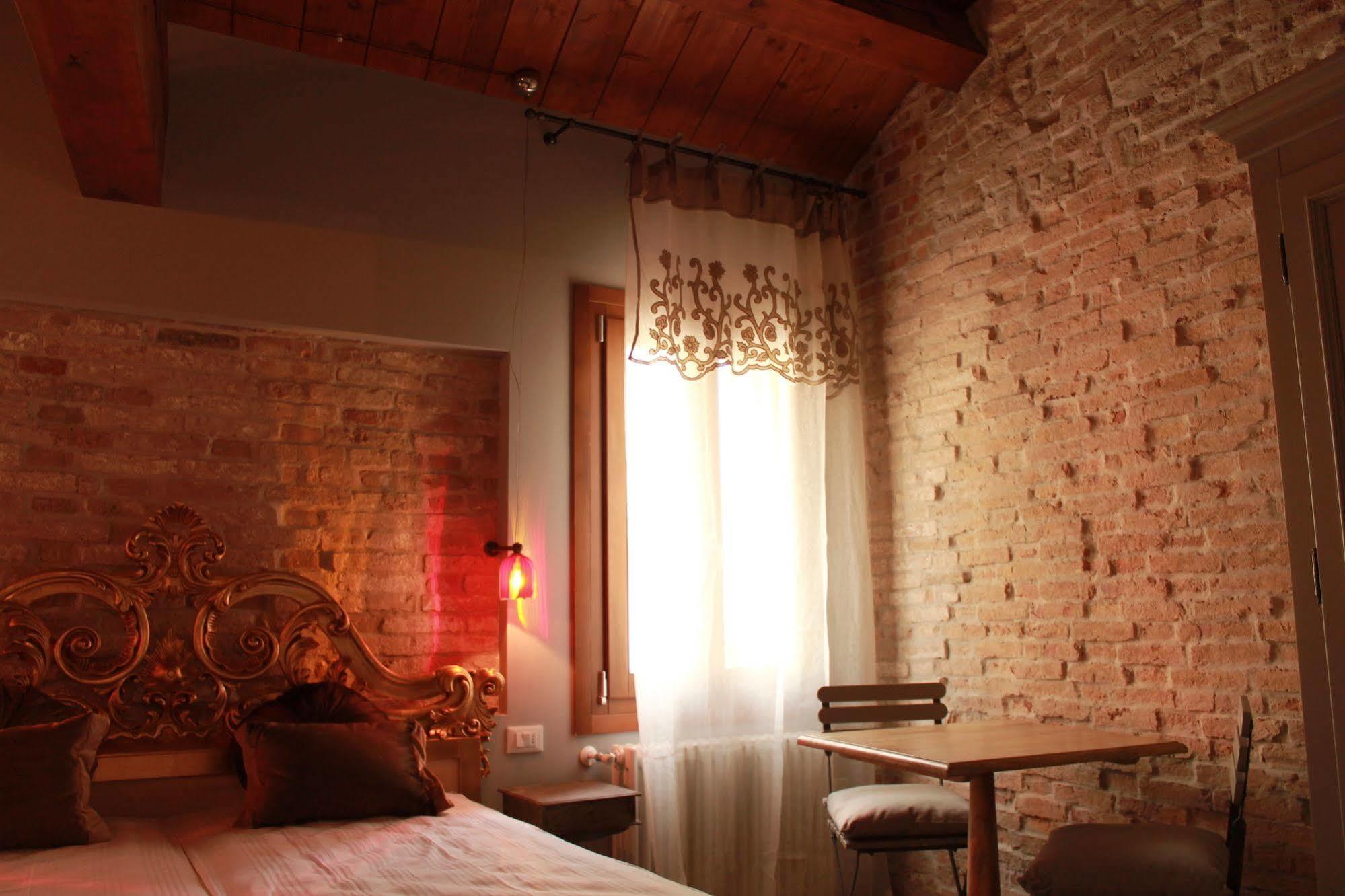 Rosso Charm B&B Βενετία Εξωτερικό φωτογραφία