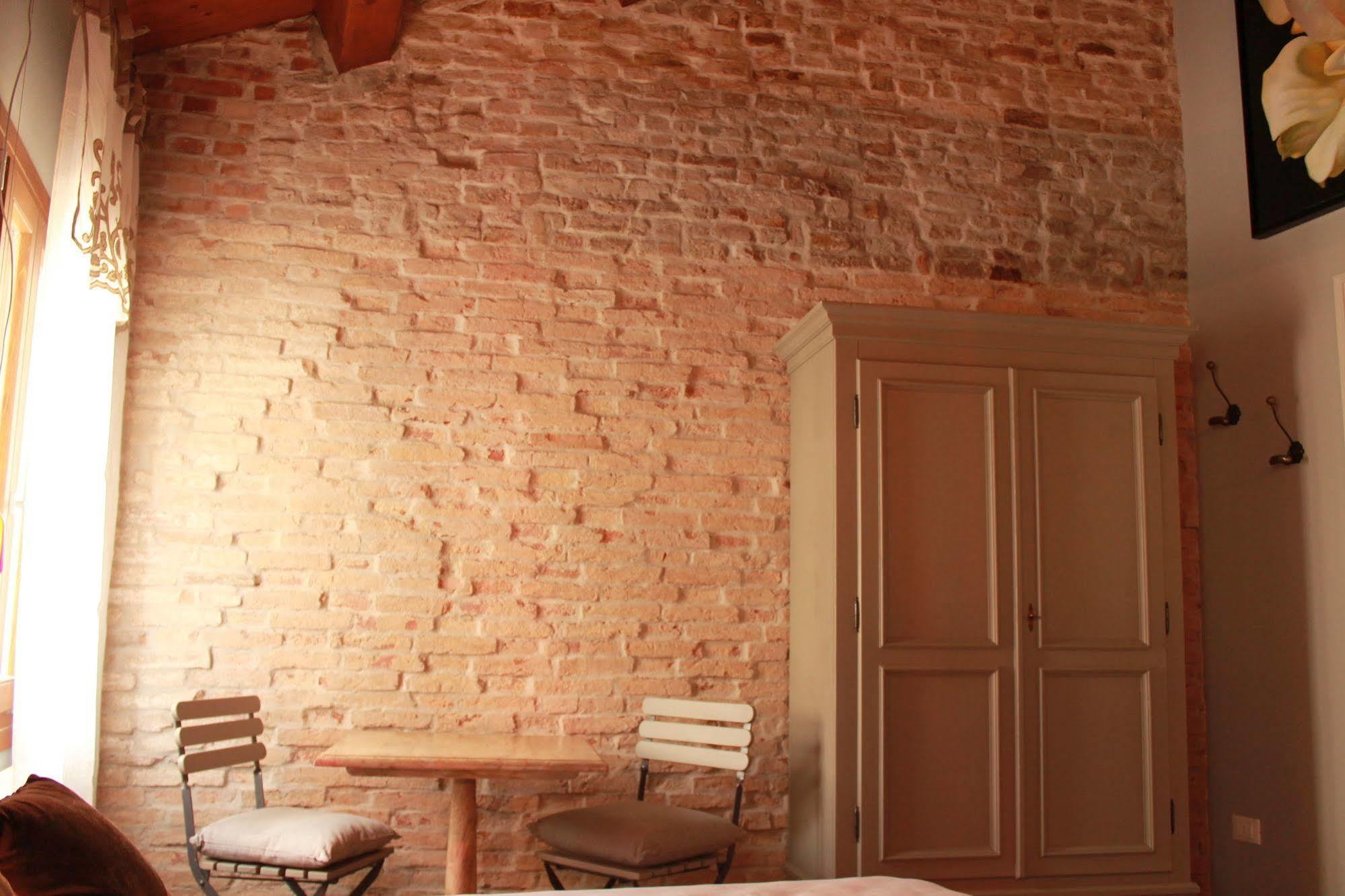 Rosso Charm B&B Βενετία Εξωτερικό φωτογραφία