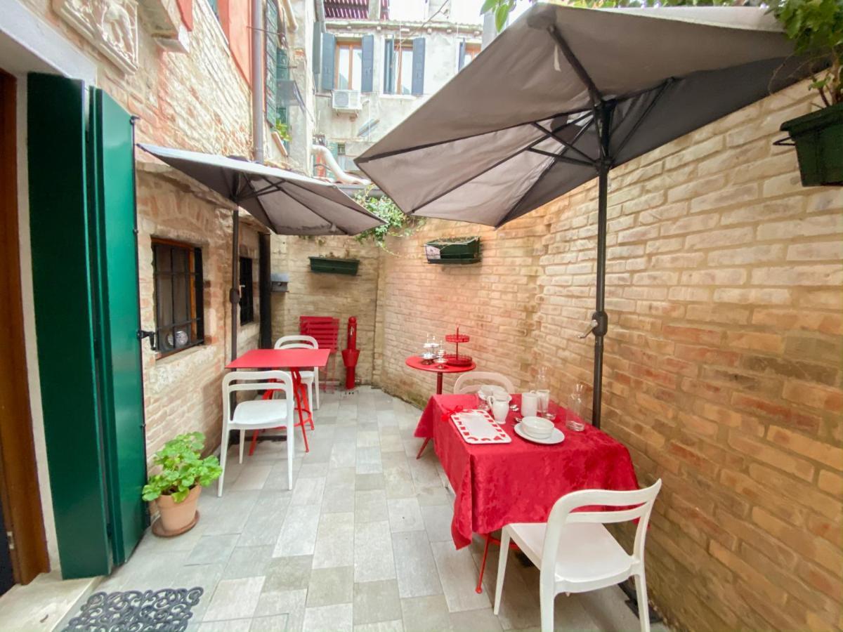 Rosso Charm B&B Βενετία Εξωτερικό φωτογραφία