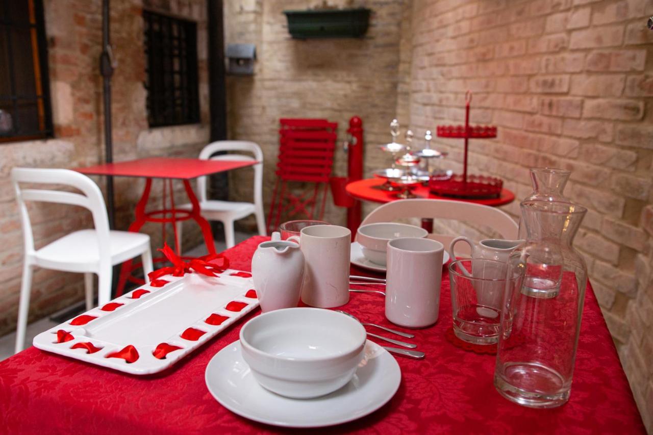 Rosso Charm B&B Βενετία Εξωτερικό φωτογραφία