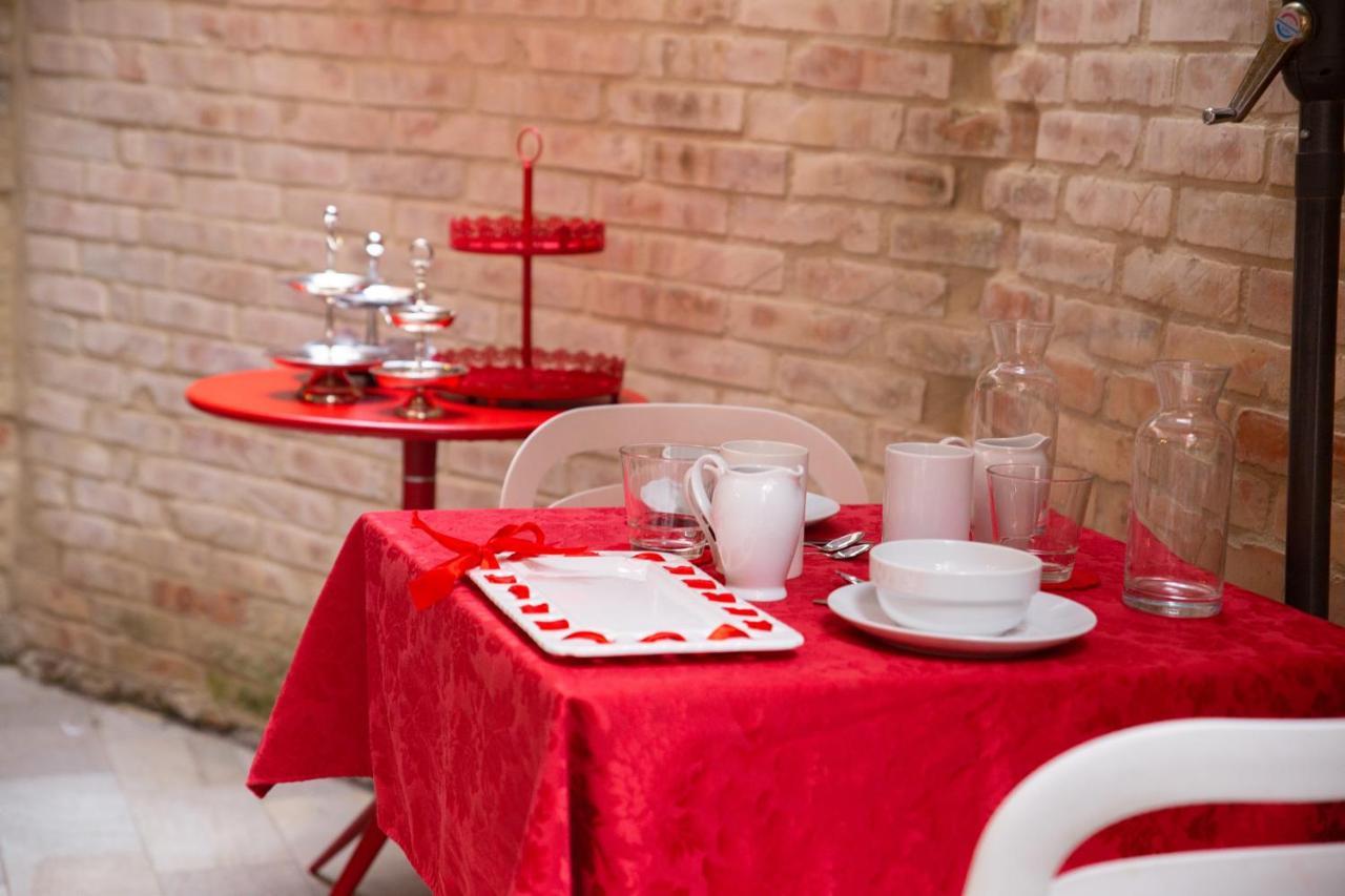 Rosso Charm B&B Βενετία Εξωτερικό φωτογραφία